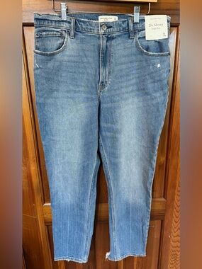 NWT Abercrombie & Fitch Skinny High Rise Jeans